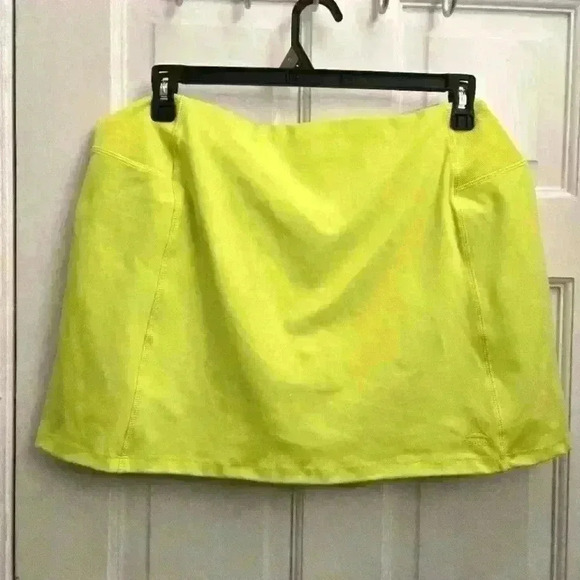 SET of 2, Reebok Evolution Knit Skort & Bra Tank Lime Punch,Size XXL - Picture 1 of 7